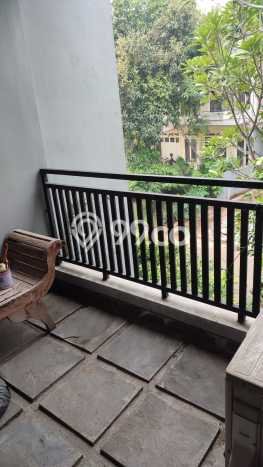 Rumah Elit LB 250m2 Siap Pakai Desain Elegan di Gading Serpong, Tangerang Rumah Elit LB 250m2 Siap Pakai Desain Elegan di Gading Serpong, Tangerang