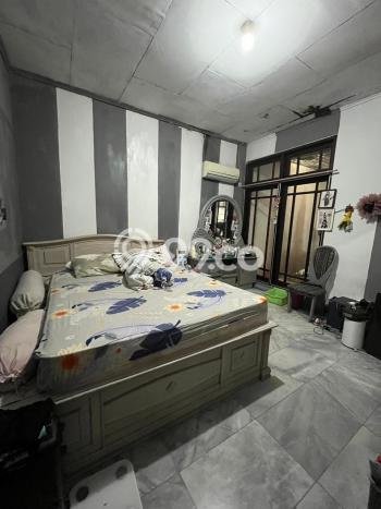 Hunian Mewah Siap Huni LT 275m2 di Kebon Jeruk, Jakarta Barat Hunian Mewah Siap Huni LT 275m2 di Kebon Jeruk, Jakarta Barat
