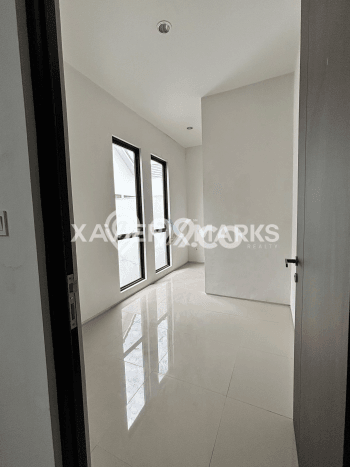 Rumah Elit Modern Siap Huni di Kalideres Jakarta Barat Rumah Elit Modern Siap Huni di Kalideres Jakarta Barat