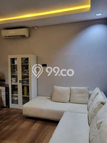 Rumah 5 KT 4 KM Pemandangan Gunung di Sunter, Jakarta Utara Rumah 5 KT 4 KM Pemandangan Gunung di Sunter, Jakarta Utara