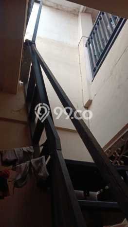 Rumah Strategis Minimalis Lb 150m2 di Karawaci, Tangerang Rumah Strategis Minimalis Lb 150m2 di Karawaci, Tangerang