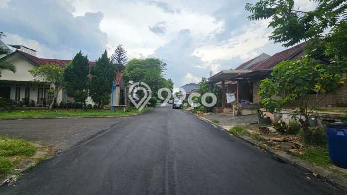 Dijual Hunian Rumah Terawat 4 Kamar di Alam Sutera, Tangerang Dijual Hunian Rumah Terawat 4 Kamar di Alam Sutera, Tangerang