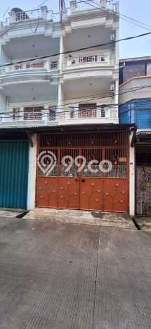 Rumah Luxury Modern Tanpa Renovasi di Jelambar Jakarta Barat Rumah Luxury Modern Tanpa Renovasi di Jelambar Jakarta Barat