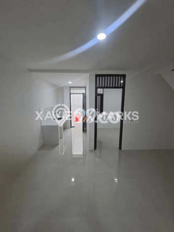 Dijual Hunian Rumah Terawat 4 KT di Grogol, Jakarta Barat Dijual Hunian Rumah Terawat 4 KT di Grogol, Jakarta Barat
