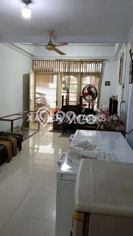 Rumah Elit Modern Tanpa Renovasi di Jelambar Jakarta Barat Rumah Elit Modern Tanpa Renovasi di Jelambar Jakarta Barat