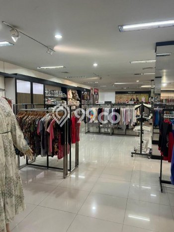 LOKASI TERBAIK! Komersial di Lumajang, Luas 1100m2m², Area Bisnis LOKASI TERBAIK! Komersial di Lumajang, Luas 1100m2m², Area Bisnis