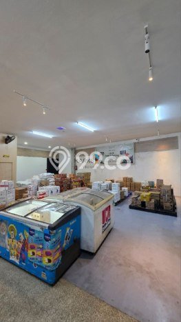 Untuk Dijual Komersial di Kepanjen Malang LT 884m2 / LB 700m2 Untuk Dijual Komersial di Kepanjen Malang LT 884m2 / LB 700m2