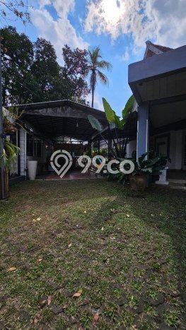 Rumah LT 1304m2m² Desain Minimalis di Klojen, Dekat Fasilitas Umum, Malang Rumah LT 1304m2m² Desain Minimalis di Klojen, Dekat Fasilitas Umum, Malang