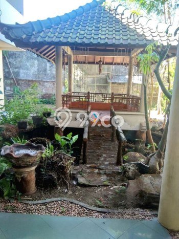 Rumah Elit Modern Tanpa Renovasi di Soekarno Hatta Malang Rumah Elit Modern Tanpa Renovasi di Soekarno Hatta Malang
