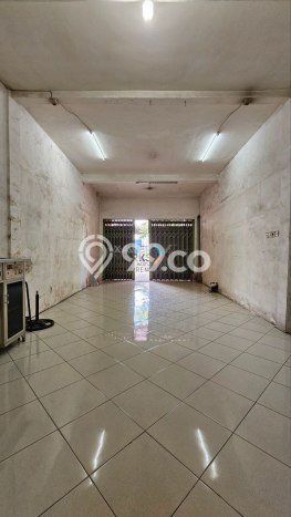 Lokasi Strategis! Dijual Ruko Bisnis di Pakisaji, Malang Kondisi Bagus Lokasi Strategis! Dijual Ruko Bisnis di Pakisaji, Malang Kondisi Bagus