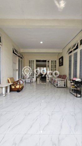 For Sale! Luxury House LT 589m2 Desain Modern di Soekarno Hatta For Sale! Luxury House LT 589m2 Desain Modern di Soekarno Hatta
