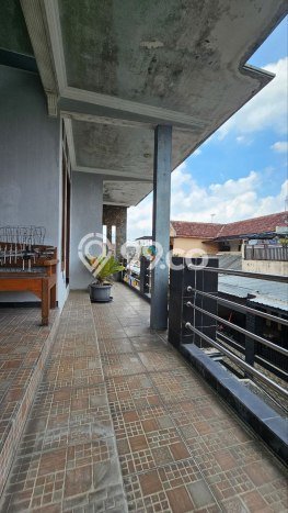 Rumah Luas Asri 4 KT Siap Huni di Sawojajar Malang Rumah Luas Asri 4 KT Siap Huni di Sawojajar Malang