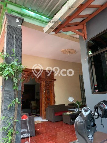For Sale! Luxury House LT 400m2 Desain Elegan di Jombang Kota For Sale! Luxury House LT 400m2 Desain Elegan di Jombang Kota