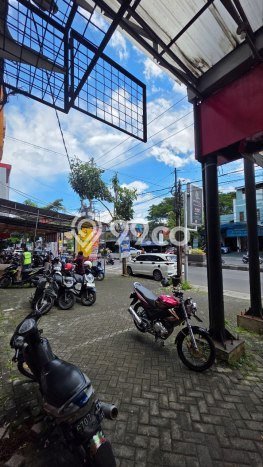 Area Strategis! Disewakan Ruko Lokasi Lowokwaru, Malang Cocok untuk Bisnis Area Strategis! Disewakan Ruko Lokasi Lowokwaru, Malang Cocok untuk Bisnis