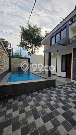 Dapatkan sekarang Vila Kawasan Batu, Dimensi 96m2m², Dekat ke transportasi Dapatkan sekarang Vila Kawasan Batu, Dimensi 96m2m², Dekat ke transportasi