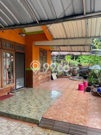 Rumah Modern Minimalis 5 Kamar Siap Huni di Taman Rumah Modern Minimalis 5 Kamar Siap Huni di Taman