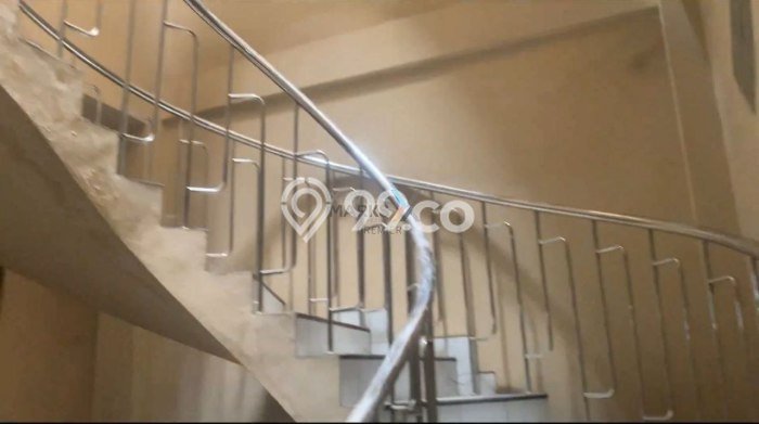 Unit Ruko Dijual di Karangrejo Magetan Luas Tanah 207m2, Luas Bangunan 300m2 Unit Ruko Dijual di Karangrejo Magetan Luas Tanah 207m2, Luas Bangunan 300m2