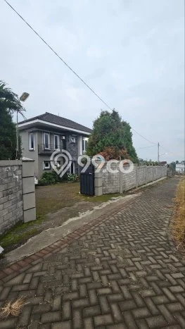 Siap Huni Rumah Mewah 3 Kamar di Bumiaji Dekat ke Mana Saja Siap Huni Rumah Mewah 3 Kamar di Bumiaji Dekat ke Mana Saja