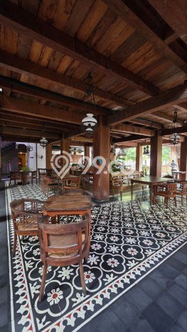 LOKASI SUPER STRATEGIS! Komersial di Klojen, Luas 800m2m², Area Bisnis LOKASI SUPER STRATEGIS! Komersial di Klojen, Luas 800m2m², Area Bisnis