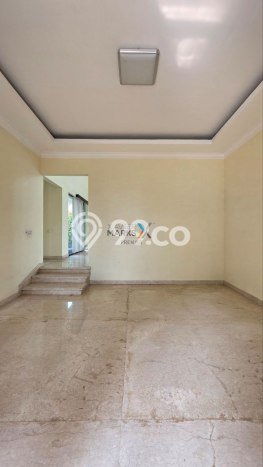 Rumah Eksklusif Dijual LT 1558m2 di Klojen, Malang Rumah Eksklusif Dijual LT 1558m2 di Klojen, Malang