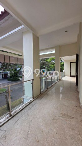 Rumah Eksklusif Dijual LT 1558m2 di Klojen, Malang Rumah Eksklusif Dijual LT 1558m2 di Klojen, Malang