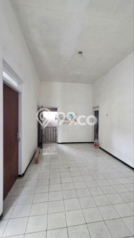 Lokasi strategis! Rumah siap pakai dikontrakkan di Blimbing LB 120m2 Lokasi strategis! Rumah siap pakai dikontrakkan di Blimbing LB 120m2