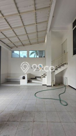 Ready to Use! Premium House LT 330m2 Desain Modern di Dieng Ready to Use! Premium House LT 330m2 Desain Modern di Dieng