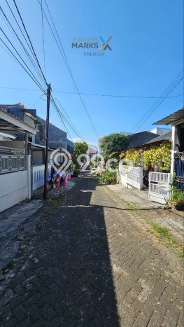 Dijual Rumah 2 Kamar Lokasi Ideal Nyaman dan Strategis di Lowokwaru Dijual Rumah 2 Kamar Lokasi Ideal Nyaman dan Strategis di Lowokwaru
