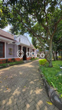 FOR SALE! Vila Kawasan Klojen, Area 898m2m², Posisi Premium FOR SALE! Vila Kawasan Klojen, Area 898m2m², Posisi Premium