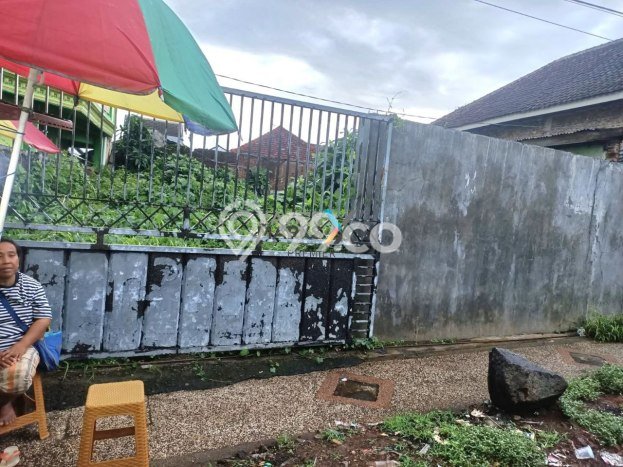 Komersial Bagus LT 610m2 LB 250m2 Dijual di Purwosari Pasuruan Komersial Bagus LT 610m2 LB 250m2 Dijual di Purwosari Pasuruan