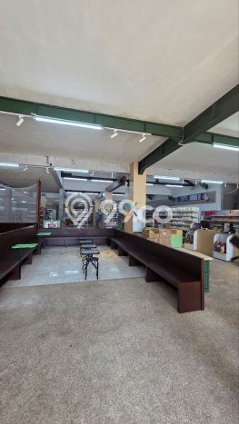 Untuk Dijual Komersial di Kepanjen Malang LT 884m2 / LB 700m2 Untuk Dijual Komersial di Kepanjen Malang LT 884m2 / LB 700m2