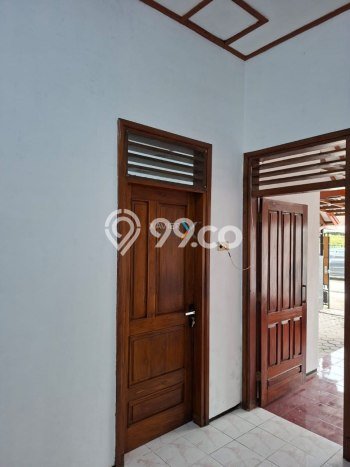Dijual Cepat Rumah Favorit Siap Huni LB 150m2 di Blimbing, Malang Dijual Cepat Rumah Favorit Siap Huni LB 150m2 di Blimbing, Malang