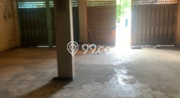 Unit Ruko Dijual di Karangrejo Magetan Luas Tanah 207m2, Luas Bangunan 300m2 Unit Ruko Dijual di Karangrejo Magetan Luas Tanah 207m2, Luas Bangunan 300m2