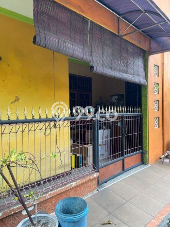 Rumah Modern Minimalis 5 Kamar Siap Huni di Taman Rumah Modern Minimalis 5 Kamar Siap Huni di Taman