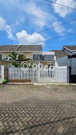 Jual Rumah Favorit Siap Huni LB 56m2 di Pakis, Malang Jual Rumah Favorit Siap Huni LB 56m2 di Pakis, Malang