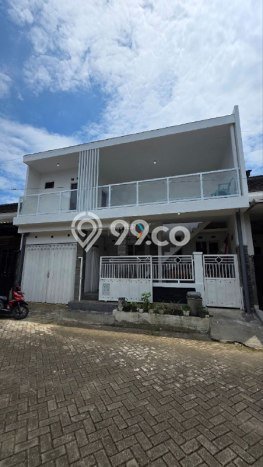 Hunian Cantik Minimalis Lb 140m2 di Sukun, Malang Hunian Cantik Minimalis Lb 140m2 di Sukun, Malang