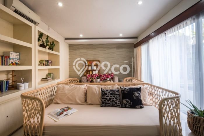 Disewakan! Rumah 2 Kamar Tidur &
2 Kamar Mandi di Sanur, Denpasar Disewakan! Rumah 2 Kamar Tidur &
2 Kamar Mandi di Sanur, Denpasar