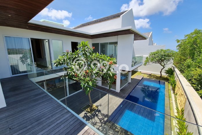 LOKASI STRATEGIS! Vila Kawasan , Area 405m2m², Area Potensial LOKASI STRATEGIS! Vila Kawasan , Area 405m2m², Area Potensial