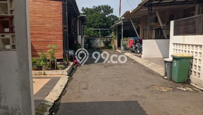 Jual Rumah Eksklusif 2 KT di Cibubur, Jakarta Timur Jual Rumah Eksklusif 2 KT di Cibubur, Jakarta Timur