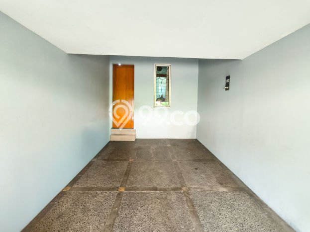 Siap Huni Rumah Mewah 4 Kamar di Ciracas Dekat ke Mana Saja Siap Huni Rumah Mewah 4 Kamar di Ciracas Dekat ke Mana Saja