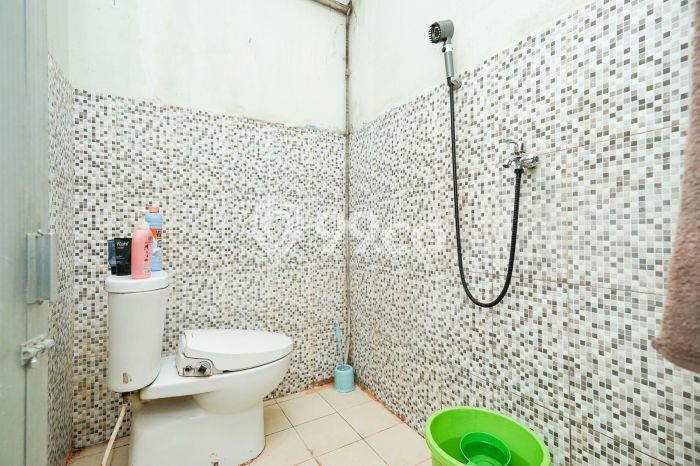 Hunian Cantik Modern Lb 200m2 di Medan Satria, Bekasi Hunian Cantik Modern Lb 200m2 di Medan Satria, Bekasi