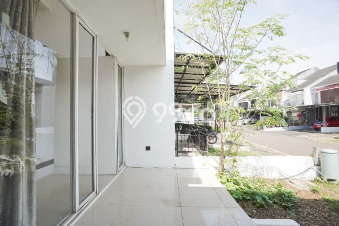 Dijual Rumah Eksklusif 2 KT di Cibubur, Jakarta Timur Dijual Rumah Eksklusif 2 KT di Cibubur, Jakarta Timur