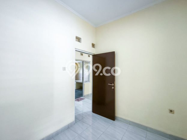 Rumah Modern Cantik 3 KT Bisa Langsung Pindah di Cibinong Rumah Modern Cantik 3 KT Bisa Langsung Pindah di Cibinong