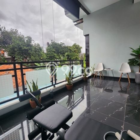 SIAP HUNI! Rumah Asri di Jagakarsa, LT 122m² Bangunan 180m² SIAP HUNI! Rumah Asri di Jagakarsa, LT 122m² Bangunan 180m²