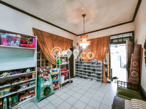 Rumah Mewah LB 299m2 Siap Huni Desain Elegan di Tanah Sareal, Bogor Rumah Mewah LB 299m2 Siap Huni Desain Elegan di Tanah Sareal, Bogor