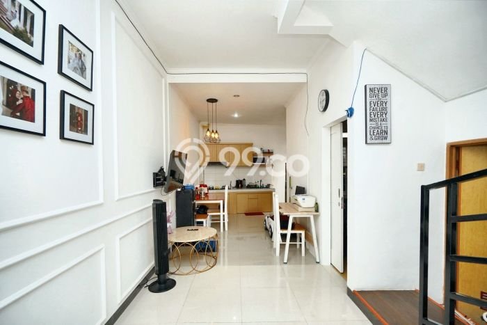 Dijual Hunian Rumah Terawat 3 Kamar di Galaxy, Bekasi Dijual Hunian Rumah Terawat 3 Kamar di Galaxy, Bekasi