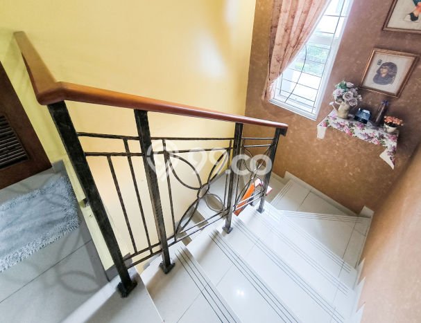 Siap Huni Rumah Mewah 4 Kamar di Ciracas Dekat ke Mana Saja Siap Huni Rumah Mewah 4 Kamar di Ciracas Dekat ke Mana Saja