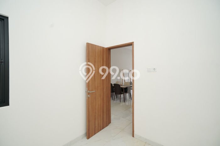 Rumah Strategis Minimalis Lb 100m2 di Medan Satria, Bekasi Rumah Strategis Minimalis Lb 100m2 di Medan Satria, Bekasi