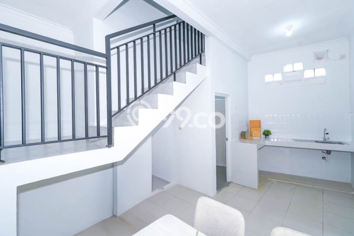 HARGA SPESIAL! Rumah area Cilodong, Depok, LT 98m² Bangunan 95m² BISA KPR! HARGA SPESIAL! Rumah area Cilodong, Depok, LT 98m² Bangunan 95m² BISA KPR!