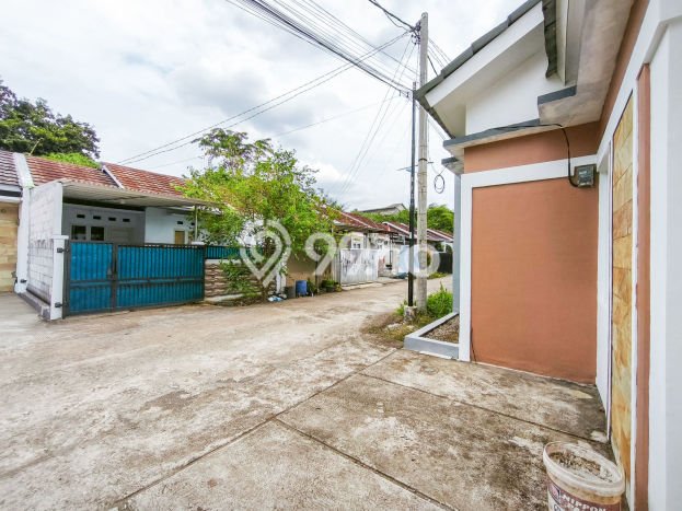 Rumah Sederhana Dijual di Cibinong 2 Kamar dengan Luas Tanah 60m2 Rumah Sederhana Dijual di Cibinong 2 Kamar dengan Luas Tanah 60m2